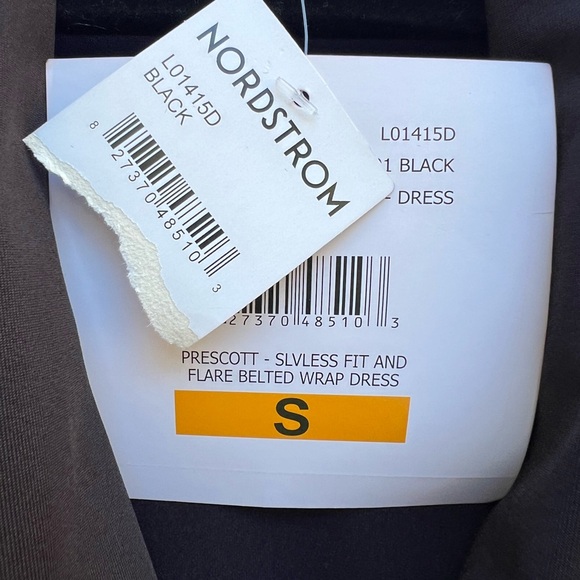 LOVE X DESIGN Prescott Black Sleeveless Fit Flare Belted Wrap Dress Small NWT - Picture 4 of 9